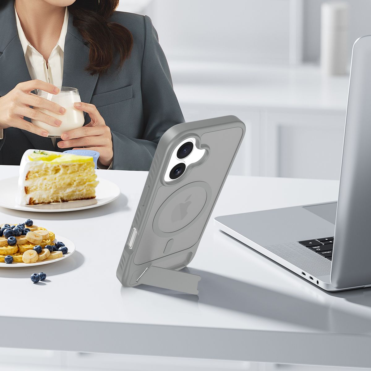 Tilt 45° Frosted Magnetic Stand Case — 66