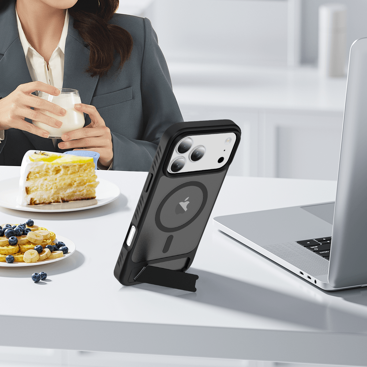 Tilt 45° Frosted Magnetic Stand Case — 161