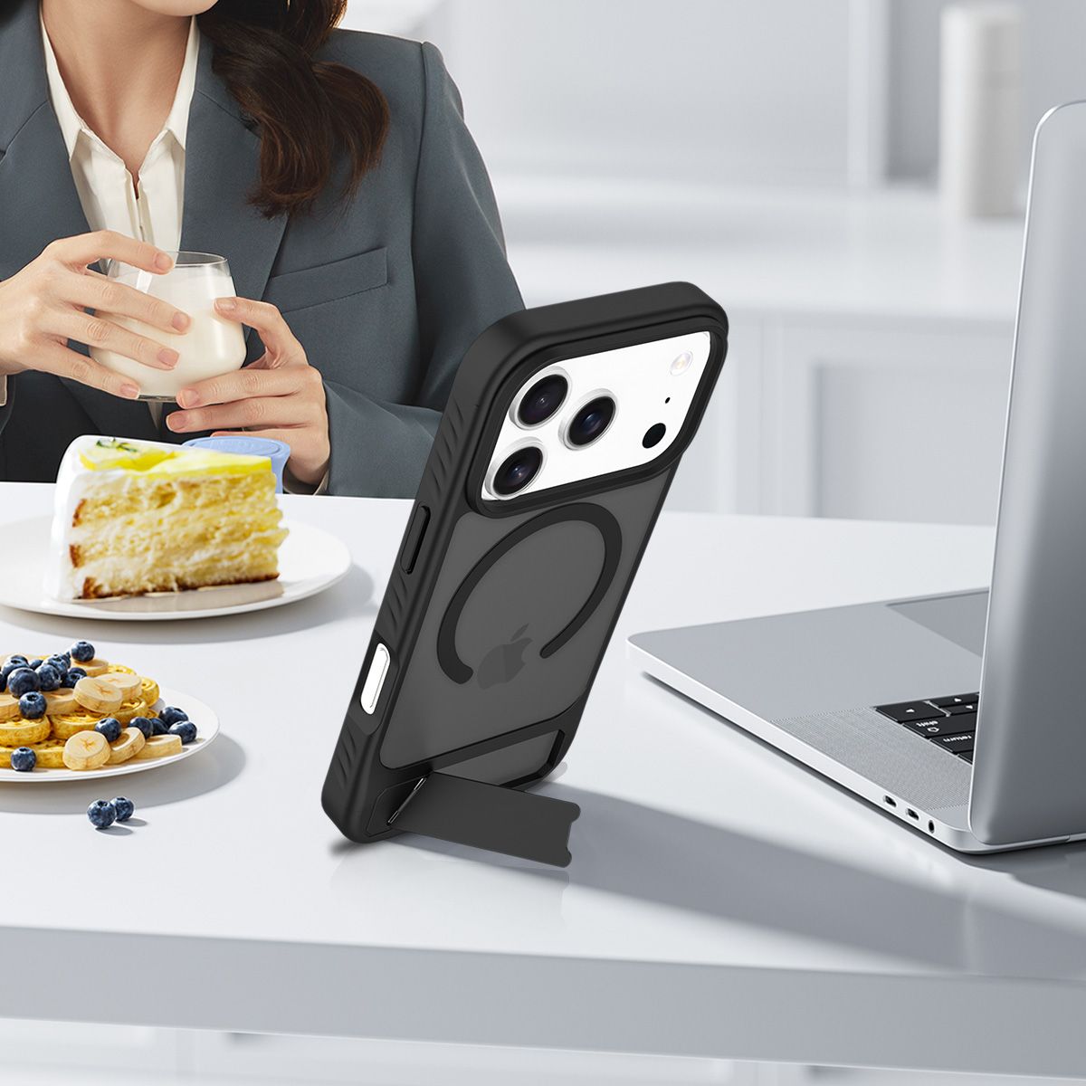 Tilt 45° Frosted Magnetic Stand Case — 204