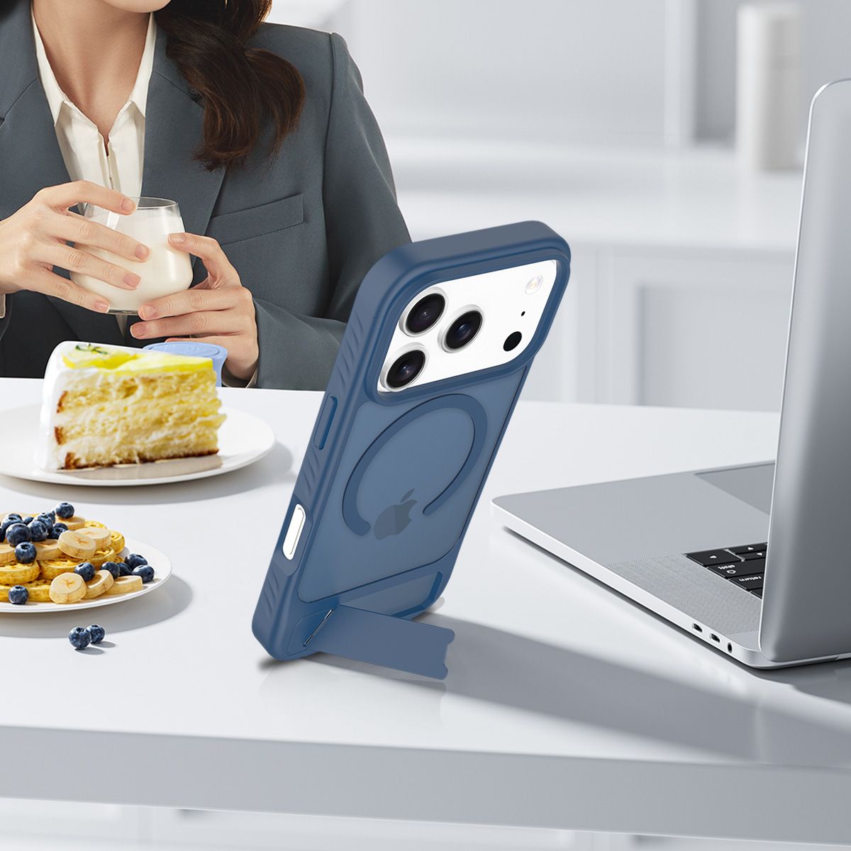 Tilt 45° Frosted Magnetic Stand Case — 227